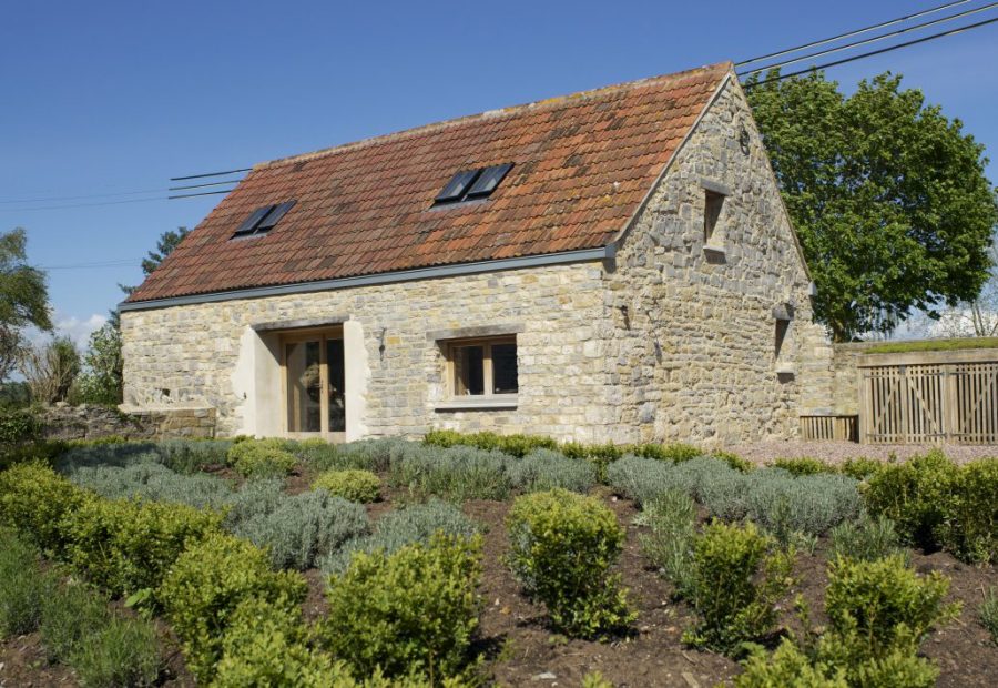 Eco barn conversion on the Somerset Levels, incorporating renewable and green technologies, coupled with extensive environmental features. eco barn. barn conversion. sustainable. sustainability. Somerset Levels. renewable. green technologies. environmental features.