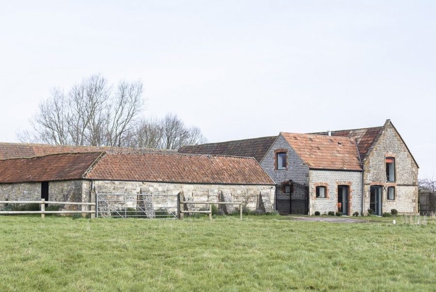 Listed Barn Conversion. Photographs courtesy of ©Bill Bradshaw