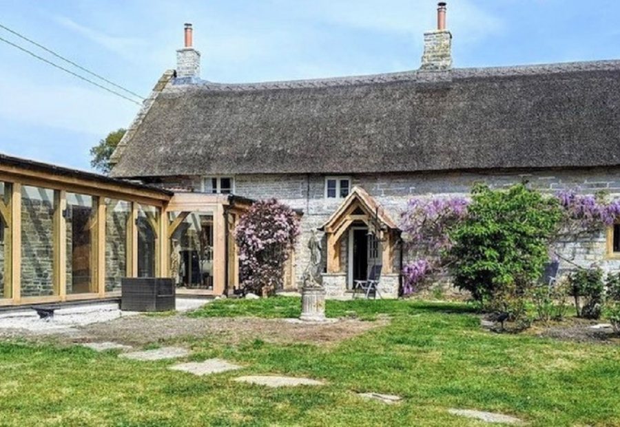 New single-storey extension to a Somerset long house