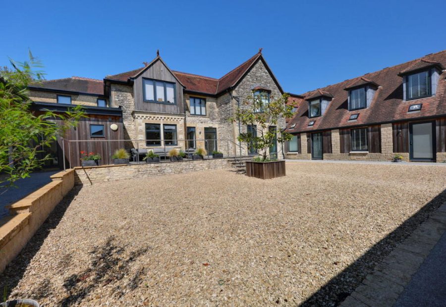 Loves Hill Court is a collection of eleven bespoke homes in a development designed by O2i Design Ltd, an architectural practice based at the heart of Somerset